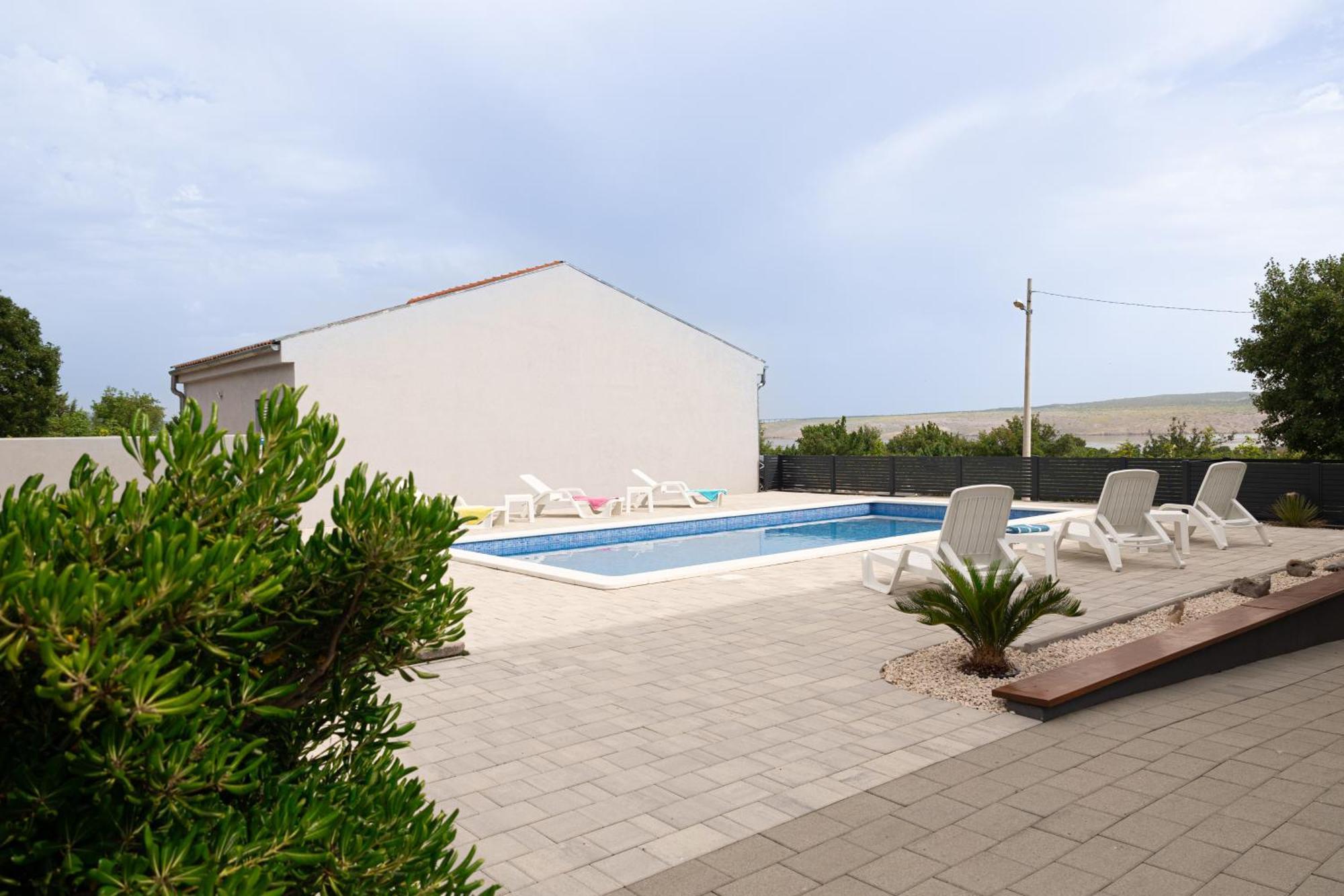 Apartments Zanic With Private Swimming Pool And Sea View Стариград-Пакленица Екстериор снимка