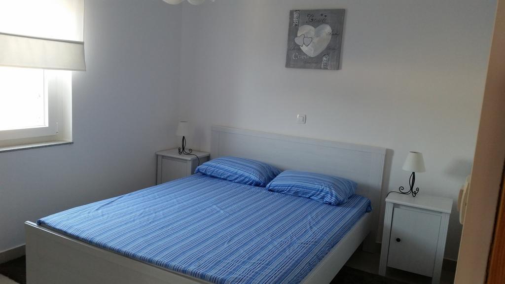 Apartments Zanic With Private Swimming Pool And Sea View Стариград-Пакленица Екстериор снимка