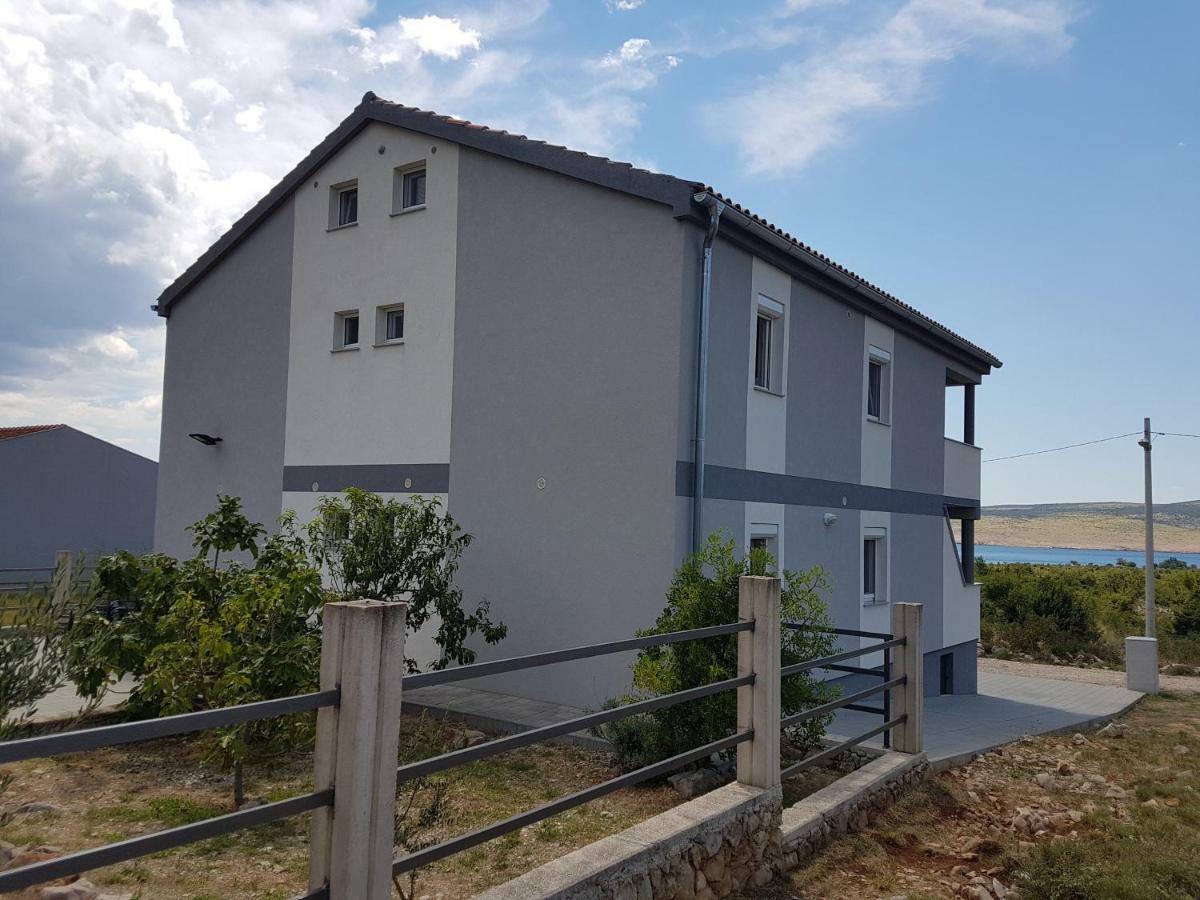 Apartments Zanic With Private Swimming Pool And Sea View Стариград-Пакленица Екстериор снимка